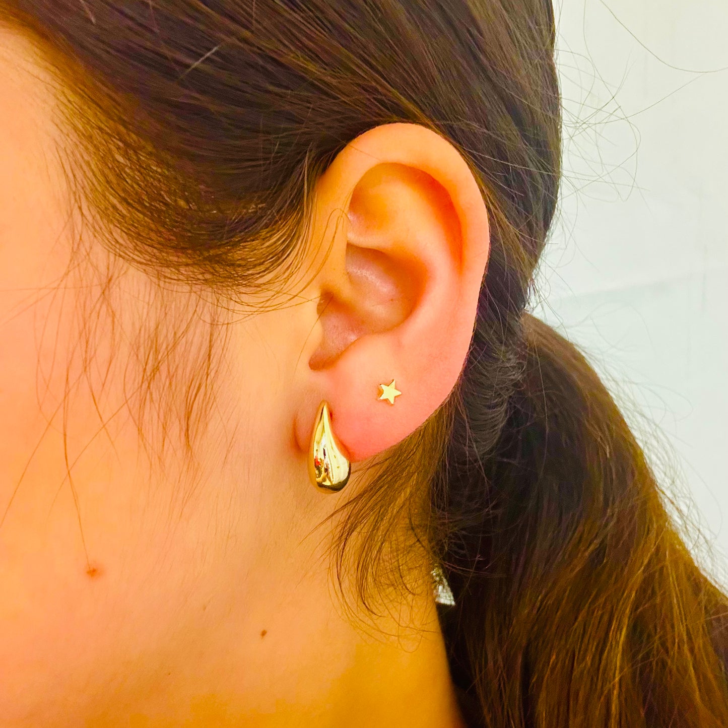 14K Small Yellow Gold Tear Drop Earrings