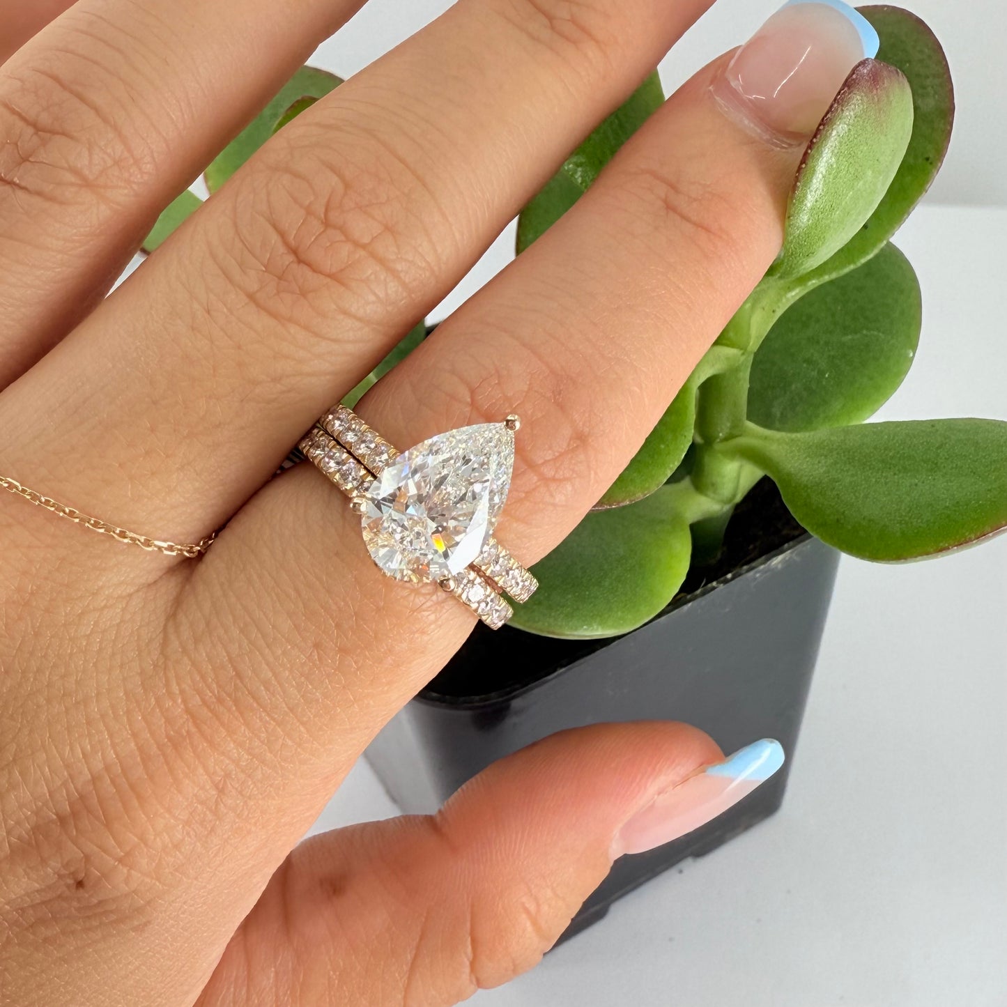 14K Pear Cut Yellow Gold 3.86CT Lab Grown Diamond Ring With Halo IGI certified Diamond Engagement Ring Set